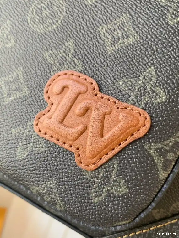 Frstbag ru VUITTON TRIO LOUIS MESSENGER 0415